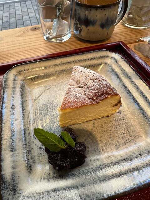 やまち Matou Poncho Printed Khadi Modal – マザーハウス 公式サイト