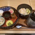 Wa Cafe Tsumugi - サーモンとアボガドの鯛出汁茶漬け