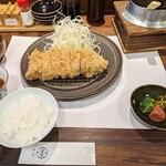 とんかつ 蒼樹 - 贅豚　ロースカツ定食：2900円