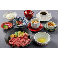 【1日12食限定】白老牛すき煮膳