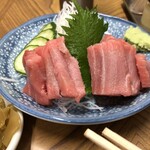 天津 - 本マグロ切落とし(800円)