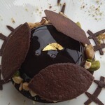 フィリップ・ミル 東京 - プラリネのパルフェ　ナッツの香ショコラのクレーム