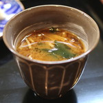 割烹 千ひろ - ブラウン えのき の味噌汁