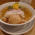 麺に光を 離れ - 