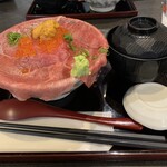 吉祥寺 肉ドレス海鮮丼 - 