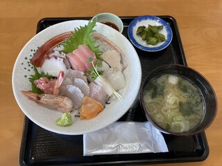 Zui kou - 海鮮丼