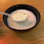 インチャン レストラン - ココナツミルクのデザート。