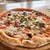 ピッツェリア ウノ - その他写真:地元野菜のピザ