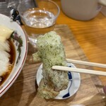 手打ちうどん 上を向いて - 