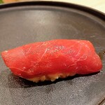 244730084 - 赤身