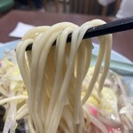 長崎飯店 - 麺の感じ