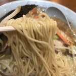 ラーメンショップ椿 - 麺リフト