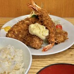 Tonkatsu Yachiyo - サクサクのフライ達