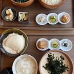 湯河原 十二庵 - 上：なりかけ豆腐御前　下：できたて豆腐御膳