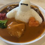 センターストリート・コーヒーハウス - カレーにベイマックスが入ってます。