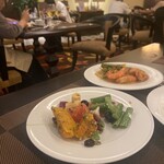 Sheraton Club Lounge - 盛り付けって難しいw