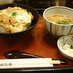 かもがた亭 - 熟成かつ丼セット¥980(税別)ハーフうどん付き