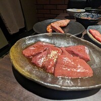 焼肉家 KAZU 神楽坂 - 