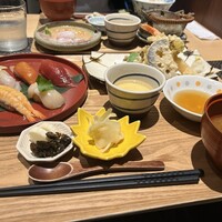 お料理 真 - 