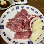 焼肉の龍巳 - ジンギスカン460円。