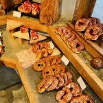 I'ｍ donut ?グルテンフリー 渋谷青山通り - 店内