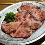 昭和大衆ホルモン - 