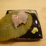 すし処 睦月 - 小鯛の昆布〆