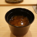 すし処 睦月 - 赤出汁