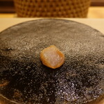 すし処 睦月 - 鰆の燻製(端っこのおまけ)