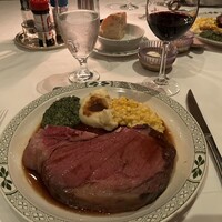 ロウリーズ・ザ・プライムリブ 恵比寿ガーデンプレイス店 - 