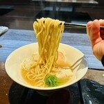 豚白湯創作麺処 友池 - 桜鯛のネギそば