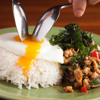 [Standard] Popular menu chicken gapao rice