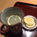 手打ち蕎麦 寺田家 - レモンスライスを用意して頂きました。