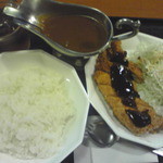 インドカレーハウス - チーズとんかつカレー