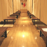 Shunkaikakou Ichiya - 最大110名まで宴会も可能！各テーブル簾で仕切られておりますので、他のお客様の目を気にすることもございません。
