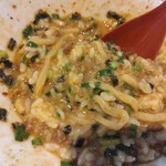 麺屋こころ - 台湾まぜそば930円、追飯混ぜた状態(2024.4.14)