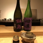 Yamasa Shouten Sushi Yoshi - 特製の錫酒器で飲む佐賀の地酒『鍋島』(純米吟醸)フルーティー