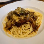 vino italiano zizi cucina - ミートソースパスタ