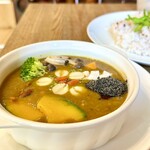 薬膳カレーじねんじょ - 