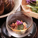 料理屋もり尋 - 赤貝、ほたるいか、片栗菜、柑橘ジュレ