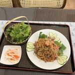 A Dong Restaurant - 海鮮焼きラーメン