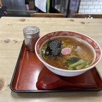 旭屋 - ラーメン550円