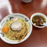 珍々亭 - 油そば(並)、生たまご、スープ
