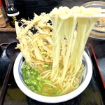 津田屋官兵衛  - ごぼう（天）うどん