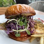 NY BISTRO by NO CODE - 『SPICE MACKEREL BURGER¥1,265』 『lunch drink¥330』