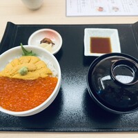 函館うに むらかみ 日本生命札幌ビル店 - 