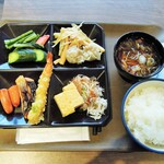 たびのホテル lit 松本 - 朝食プレート