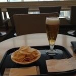 Beer Club Verre Tokyo - 生ビールとポテチ