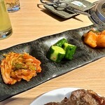 和牛放題の殿堂 秋葉原 肉屋横丁 焼肉 - 