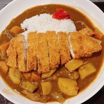 龍のかくれんぼ - 気まぐれ牛すじカレー＋アボ豚トンカツトッピング②